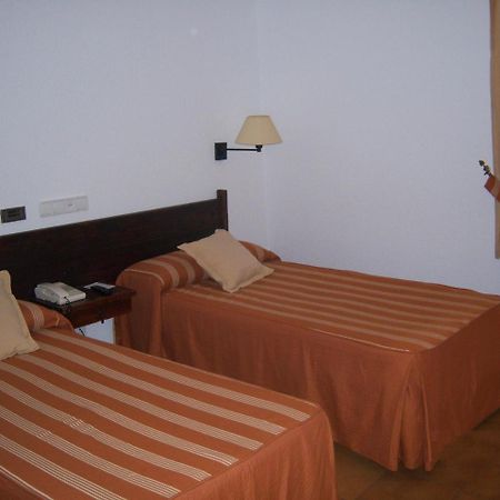 Hotel El Puerto Puerto Lápice Esterno foto